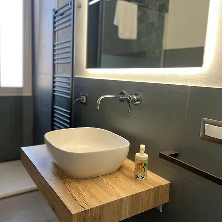Liu Al Viale 2.0 Guest house *